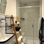 Le 7 Des Tonneliers Bed & Breakfast Castelfranc