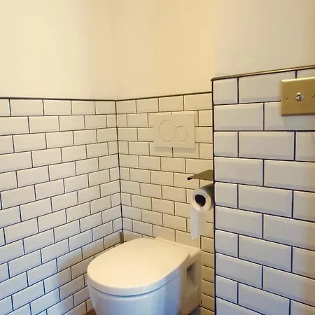 Le 7 Des Tonneliers 4* Castelfranc