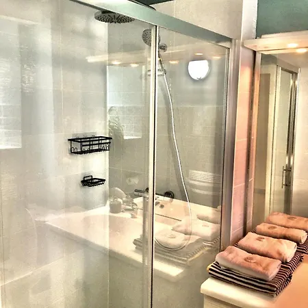 Le 7 Des Tonneliers Bed & Breakfast Castelfranc